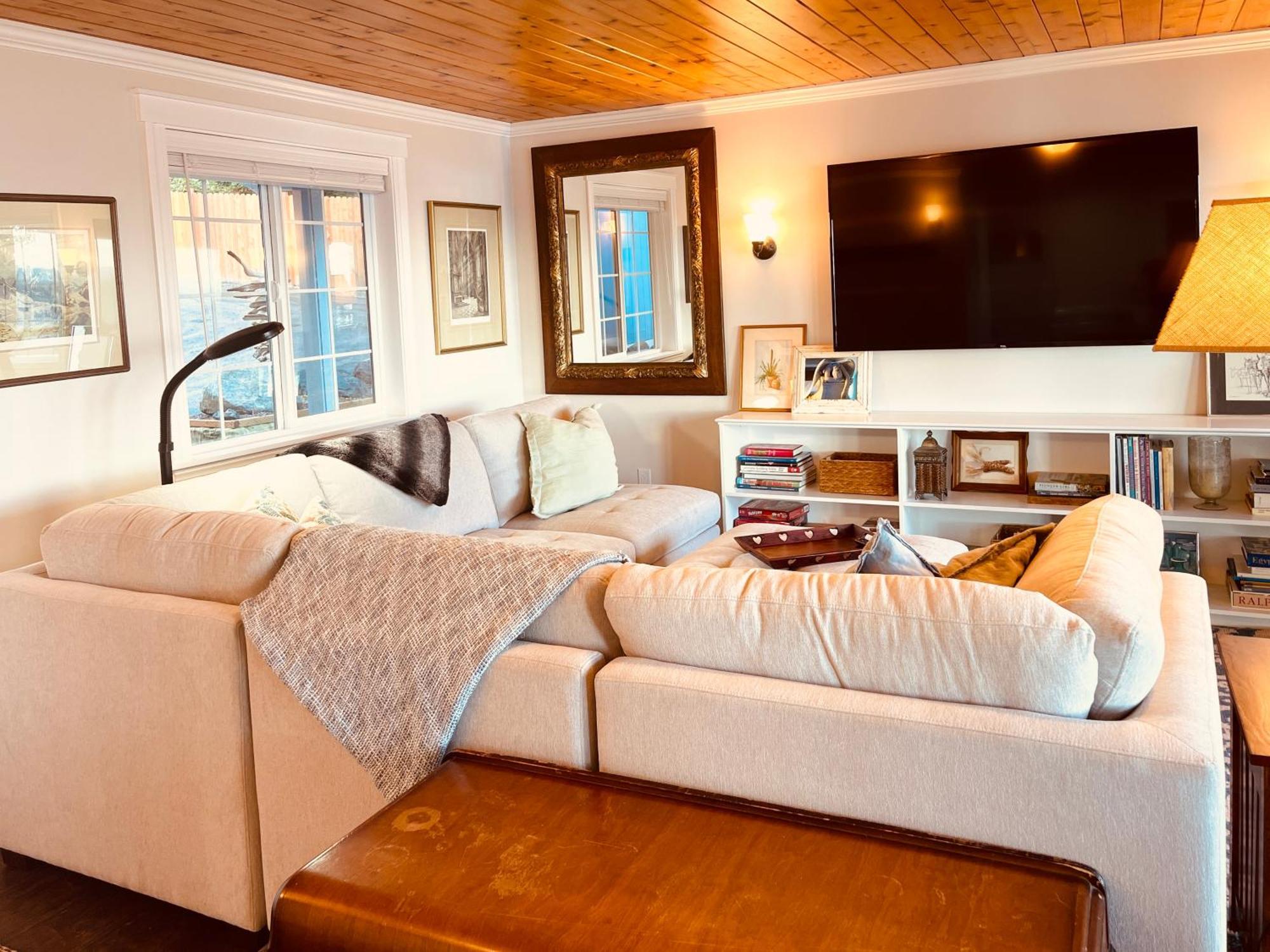 Puget Sound Chic Romantic Cottage With Private Beach Access & Gated Entry Port Ludlow ภายนอก รูปภาพ
